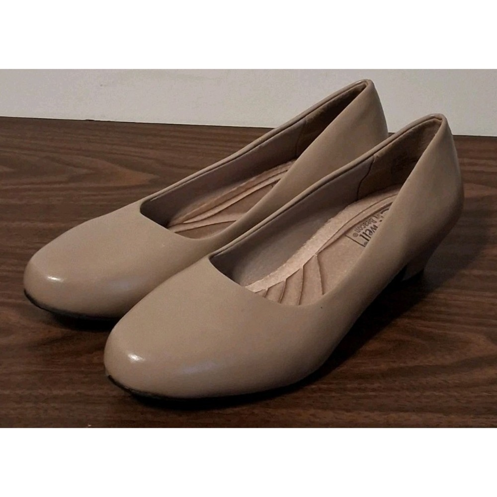 Comfort-Well by Beacon Women's 8 1/2 Shoes Heel 00200157 Tan Beige